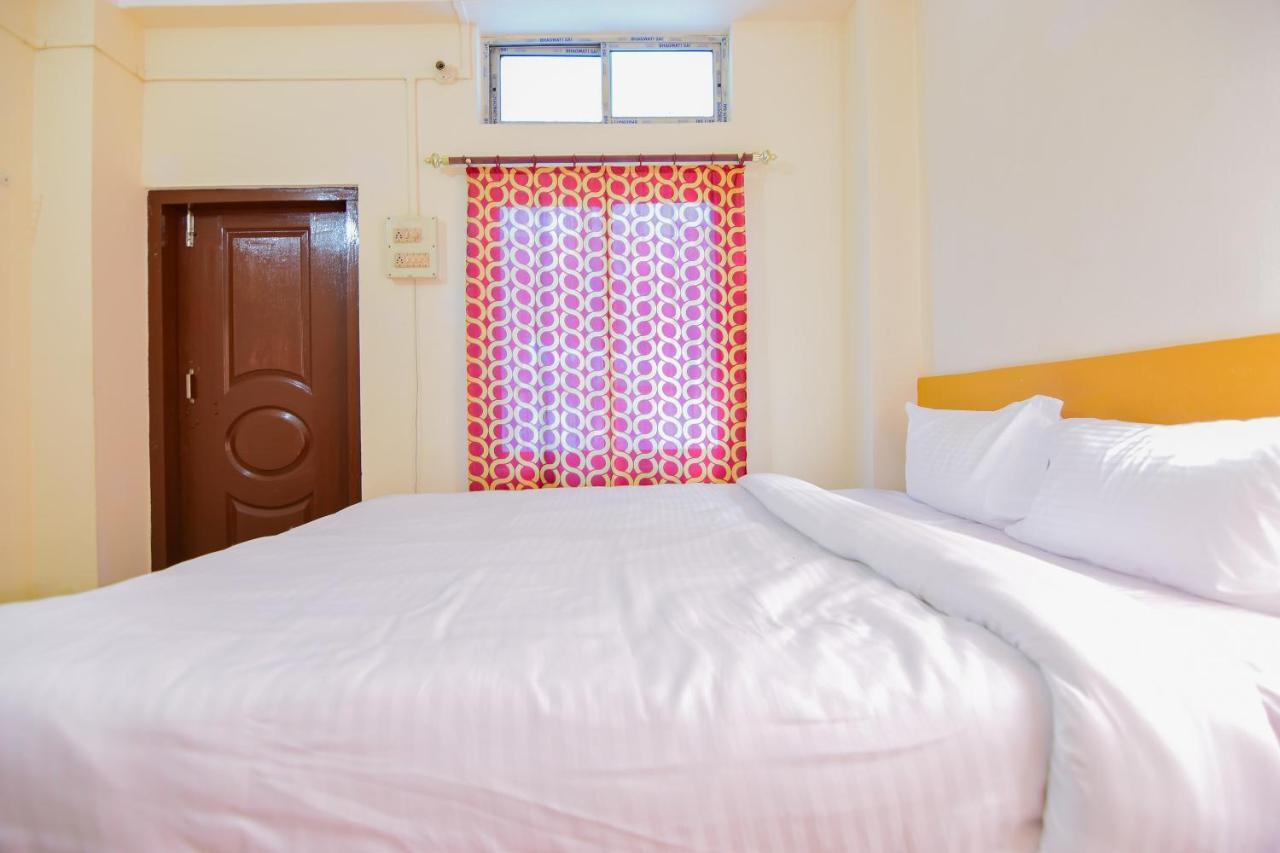 Spot On 30735 Dreamland Guest House Dispur Exterior foto